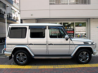 BENZ G550ɃKXR[eBO{Hς݉摜2