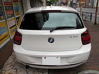 BMW120ƃNA^19{H摜3