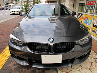 KXR[eBO{HςBMW440摜