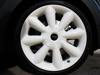 KXR[eBOꂽMINI COOPER S 5DOOR̃A~zB[