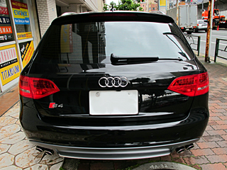 AUDI S4 AVANTɃKXR[eBOAJ[tB̎{H̉摜W