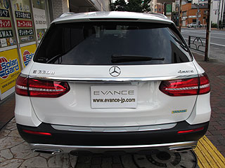 BENZ E220d All-TerrainɃKXR[eBOTC-6349{Hς݌㕔摜