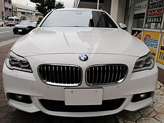 BMW523dc[OɃ{fBR[eBOAĂt{HAJ[tB{H摜