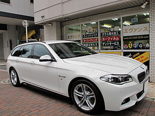 BMW523dc[ÕA~zB[ɂR[eBO܂B