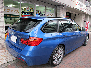 BMW320dc[OɃ\[[K[h̃NA^19{H摜3