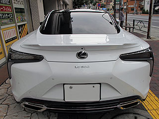 LEXUS LC500ɃNA^19AKXR[eBO{Hς݉摜