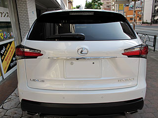 LEXUS NX 200tɃJ[tB̃NA^14{H摜9