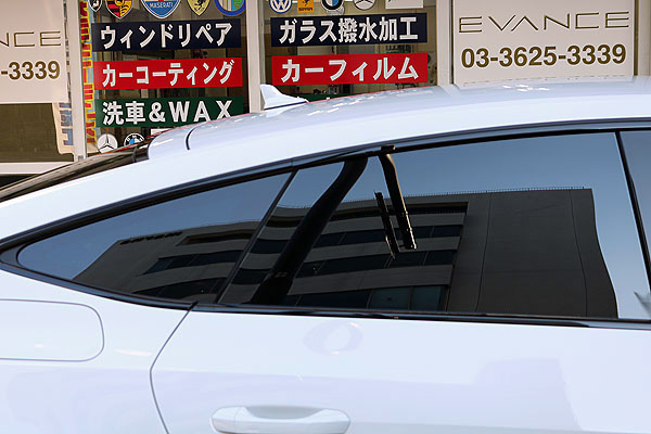 カーフィルムNano Ceramic 5%施工済み側面画像