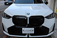 BMW X3に断熱カーフィルムのクアンタム19とナノセラミック透明断熱フィルム施工。施工事例画像集 東京 浅草 エヴァンス