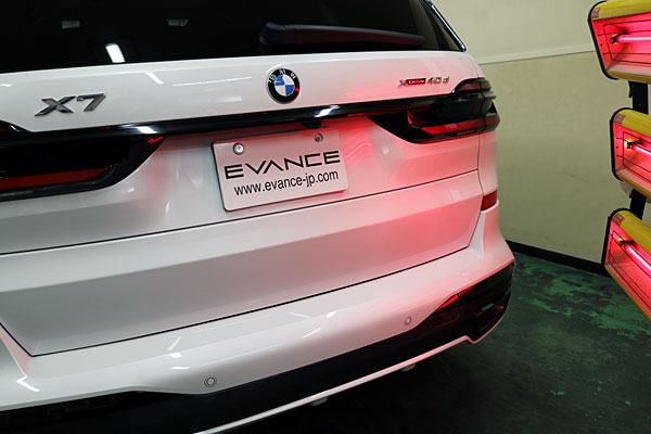 コーティング後、遠赤外線にてリヤ加熱中画像