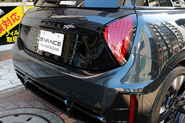 コーティング済みMINI JCWリヤ部分