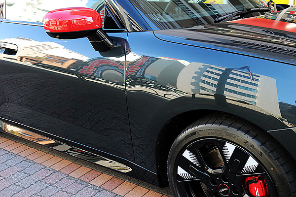 ガラスコーティング済みMINI ジョンクーパーワークス側面前部