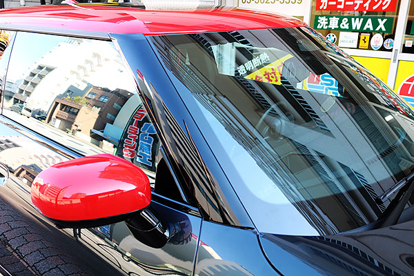 前面ガラス、フロントドアガラスに透明断熱フイルム、ナノセラミック施工済み