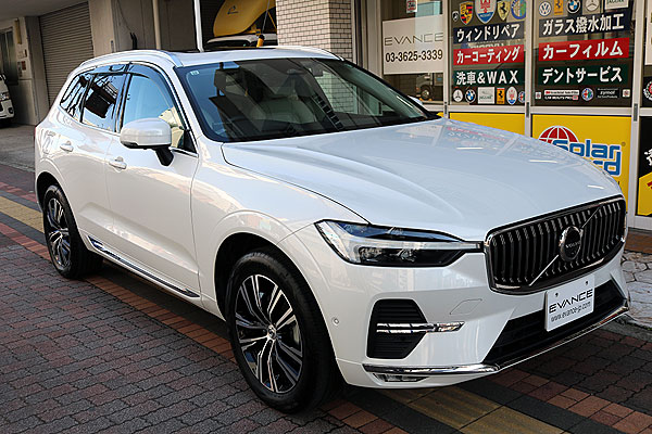 ガラスコーティング済みVOLVO XC60右前から全体画像