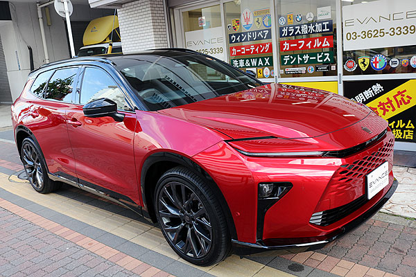 ガラスコーティング済みCROWN ESTATE右前からの画像