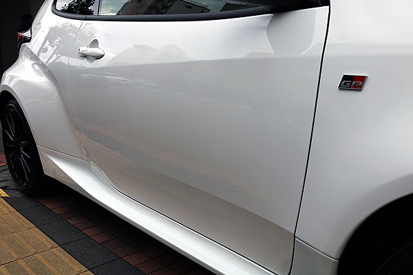 GR YARISにボディコーティング済み側面拡大画像2