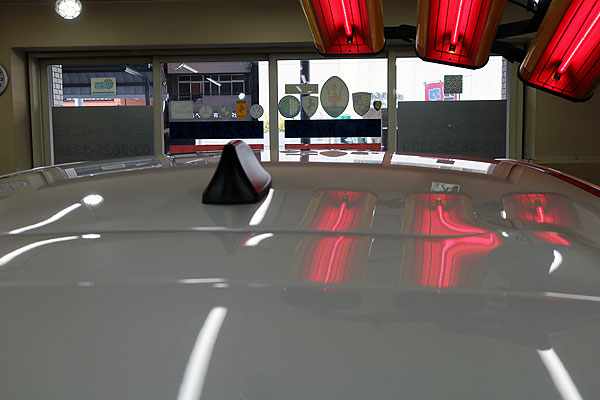 熱処理中のルーフ