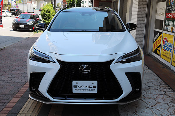 LEXUS NX350h ガラスコーティング施工しました